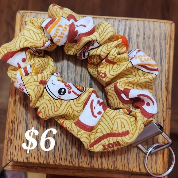 Scrunchies - Picture 1 of 3